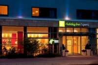 Holiday Inn Express Hotel